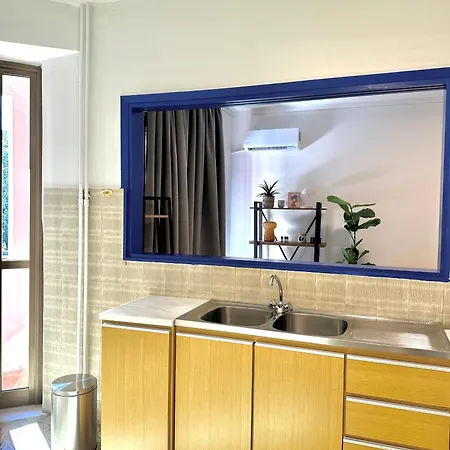 Blue Cozy Nest Apartment *