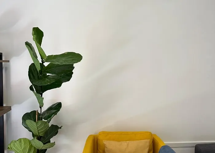 Blue Cozy Nest * Rhodes City